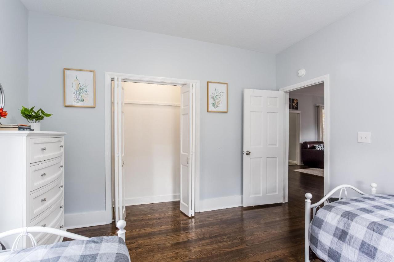2 Bedroom Apartment Near Bristol Center Exterior photo
